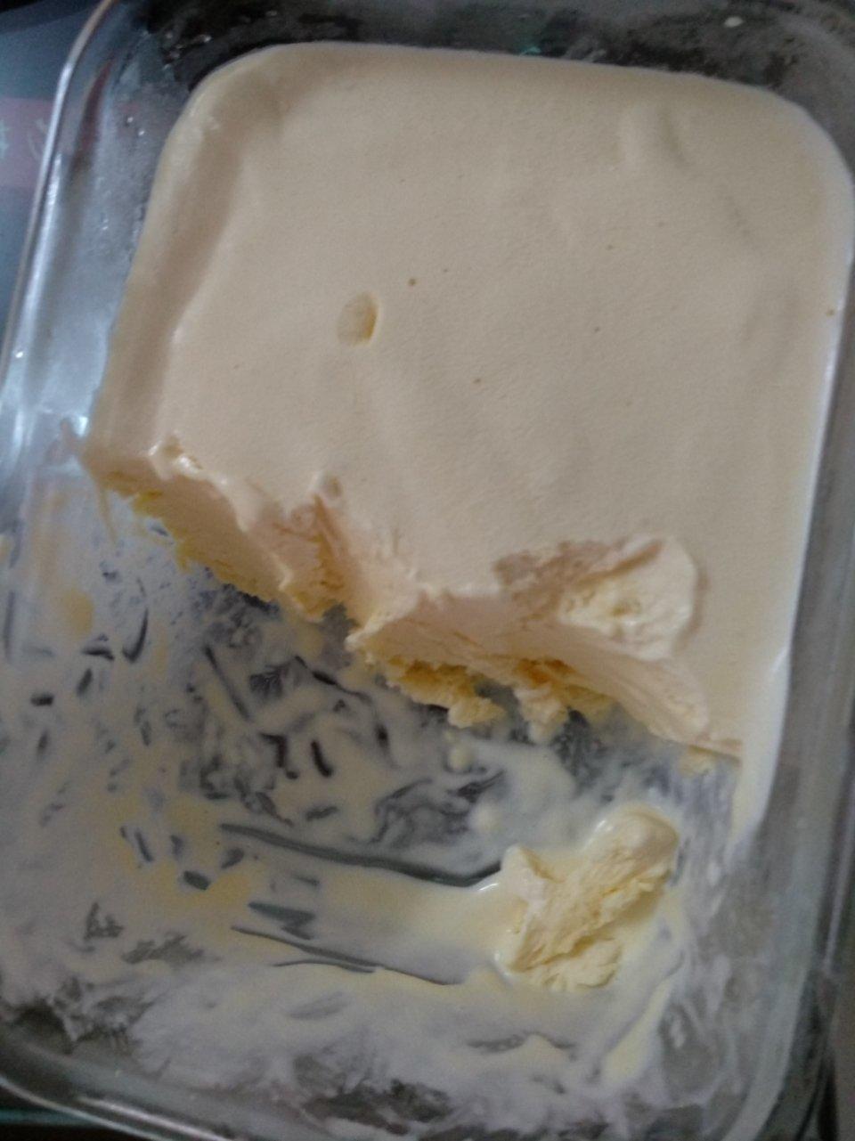 朗姆黑加仑冰淇淋 Rum Raisin Ice cream