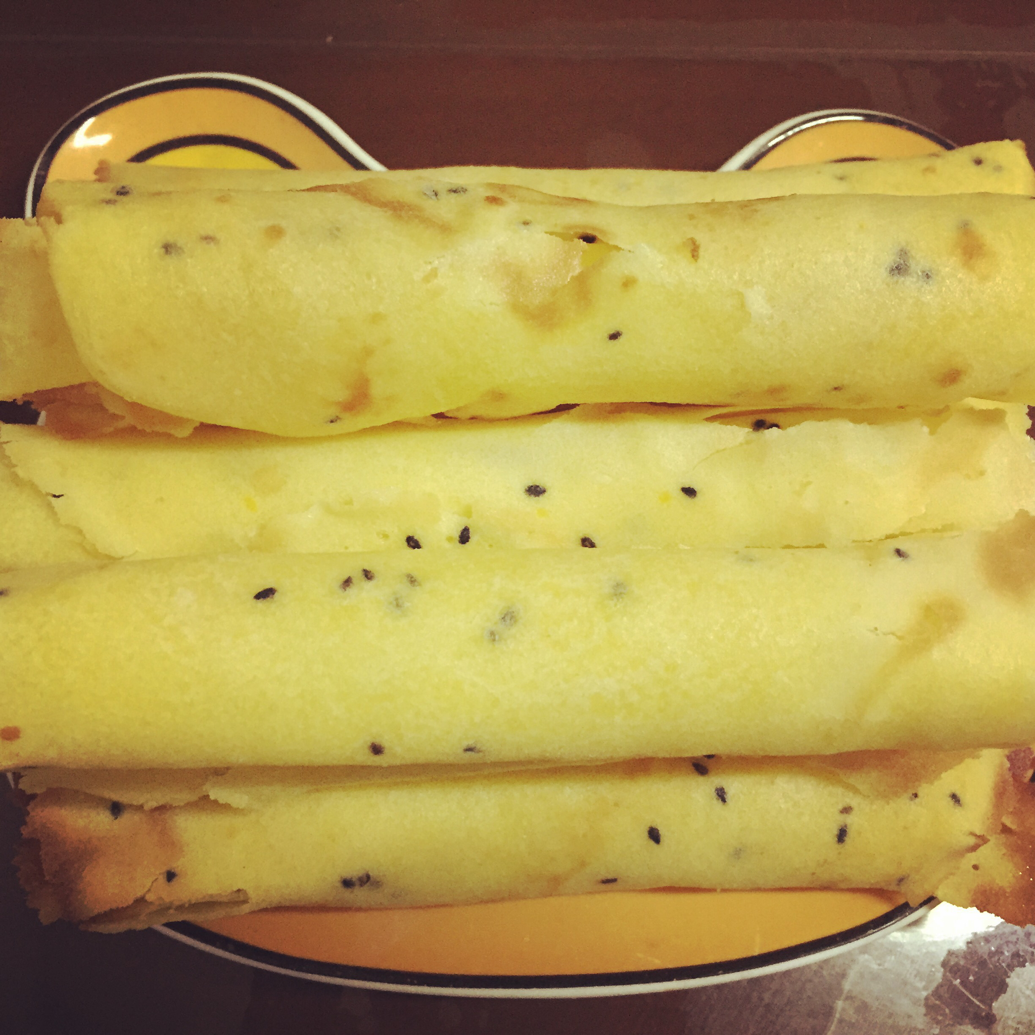 芝麻香酥蛋卷（视频食谱）