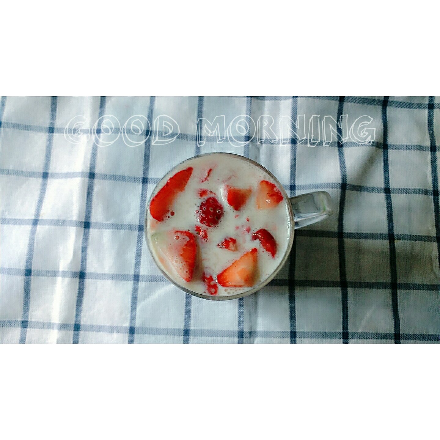 草莓真果粒（草莓牛奶）