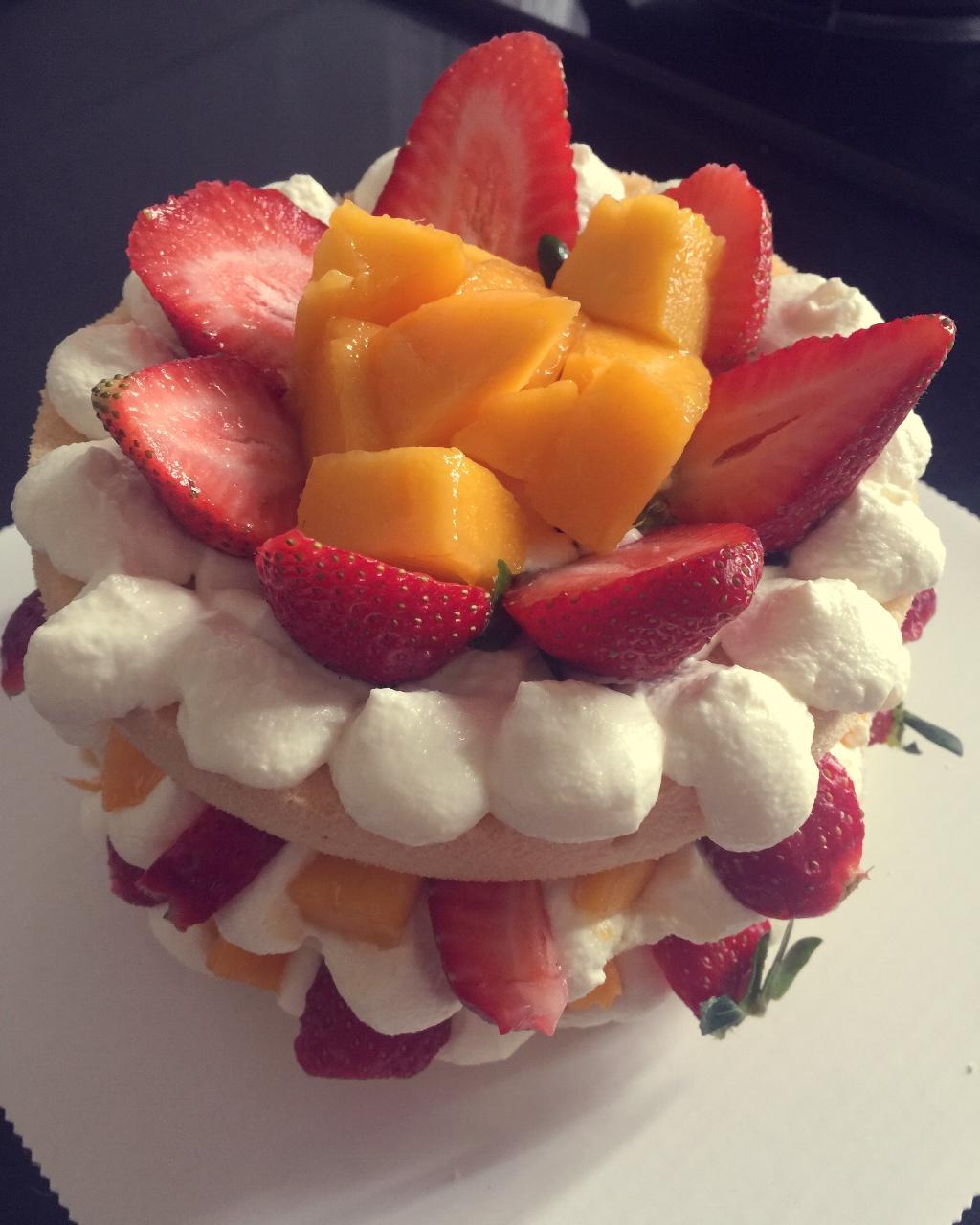 【零失败】不会裱花没关系的水果裸蛋糕 芒果裸蛋糕 完美戚风胚