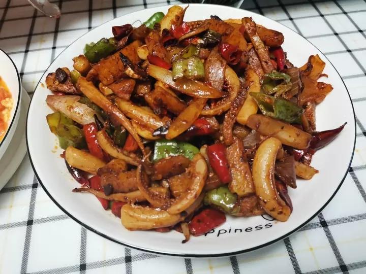 好吃到哭的土豆鱿鱼须