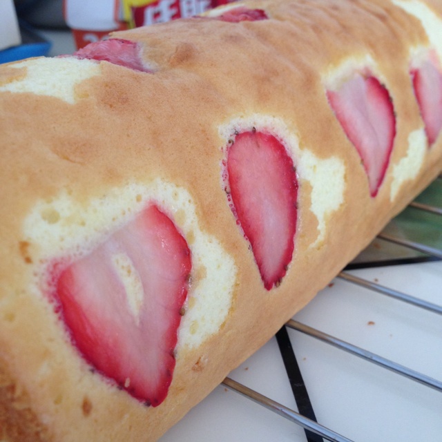 香葱肉松蛋糕卷