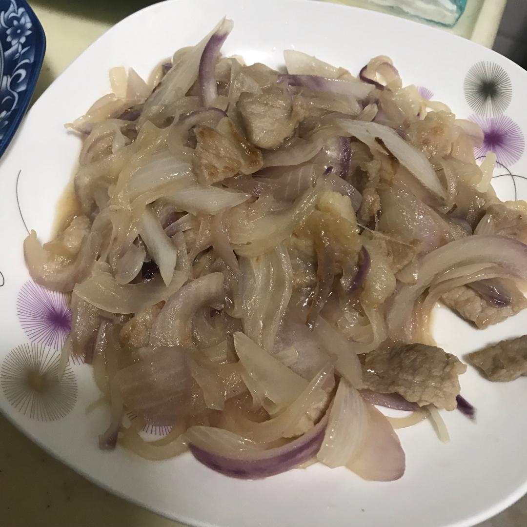 洋葱炒肉
