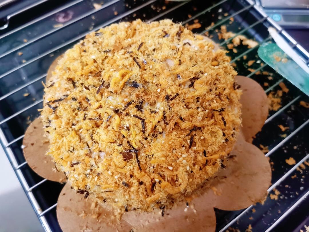 戚风蛋糕肉松大贝