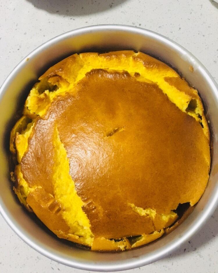 烤箱做蛋糕（戚风蛋糕的做法）