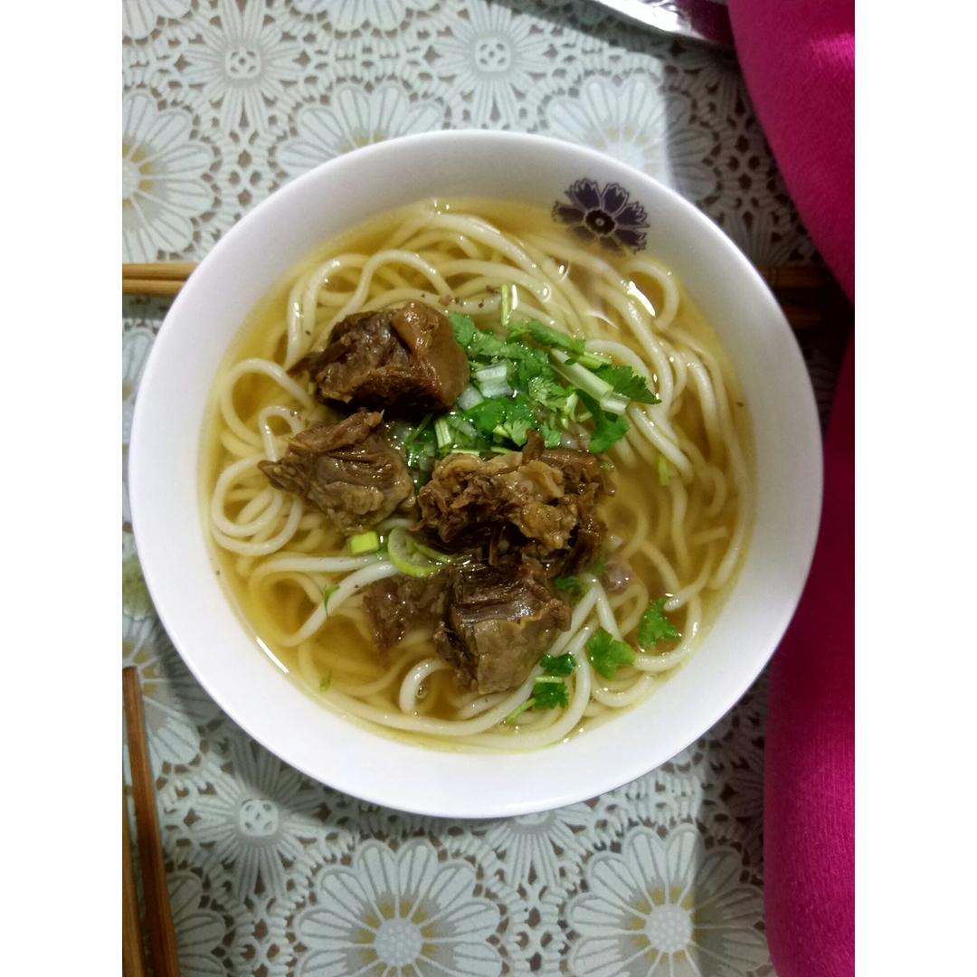 红烧牛肉面