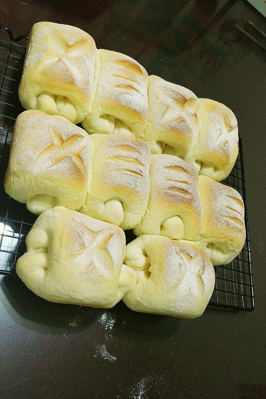 软到不知所措的牛奶卷