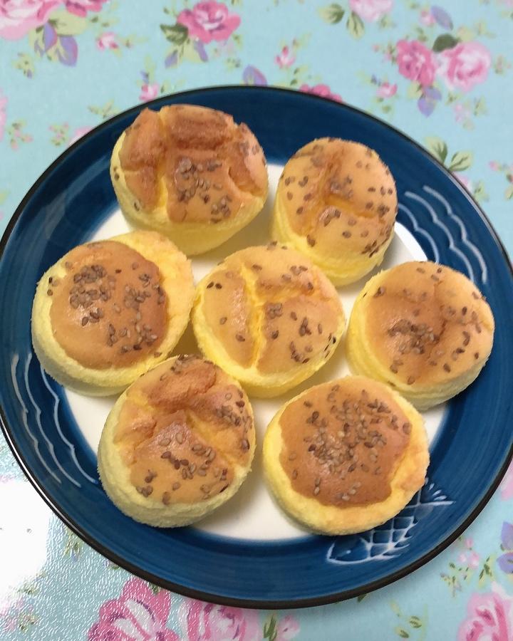 纸杯蛋糕 8寸戚风蛋糕的量