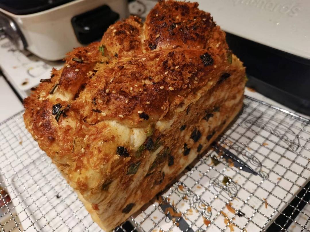 香葱肉松手撕吐司