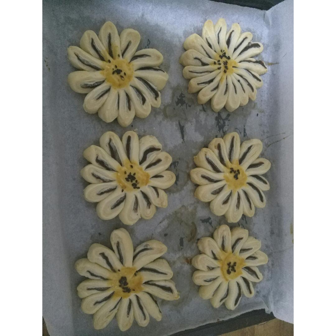 枣泥菊花酥