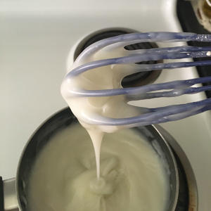 椰汁小方~·~玉米淀粉版~~椰奶，椰子味的做法 步骤6