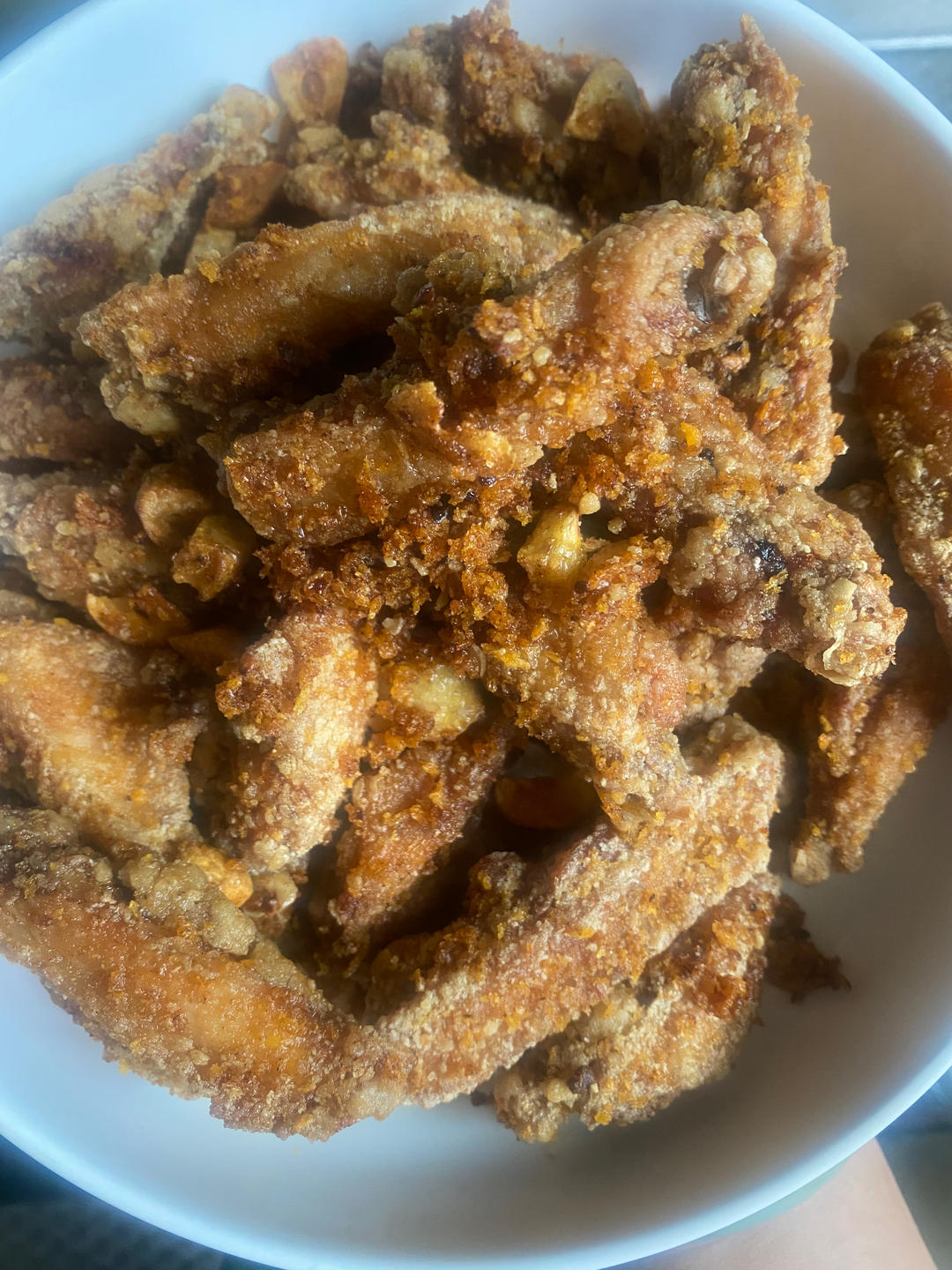 避风塘炒鸡翅
