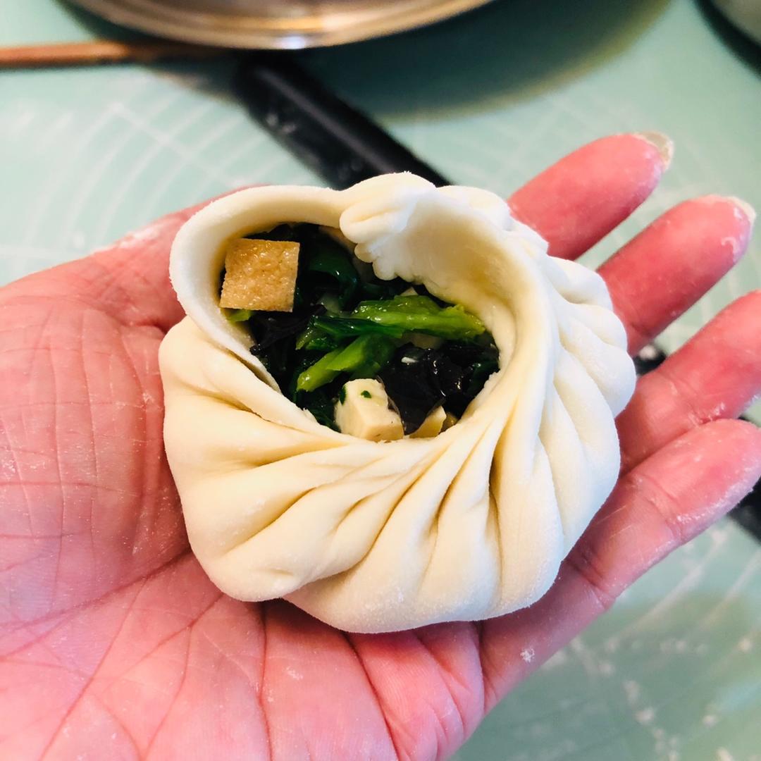 儿时最美的记忆——铁路边的重油素菜包