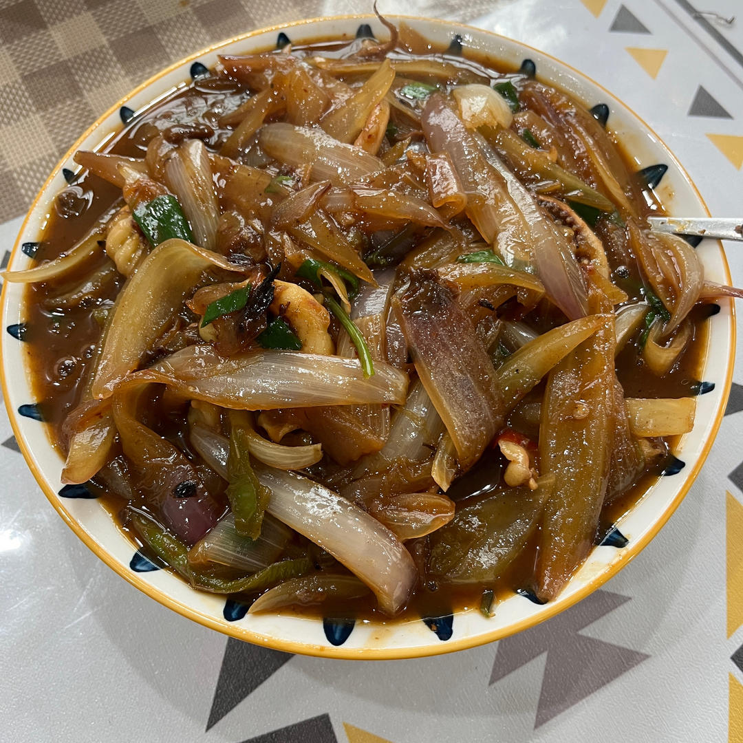 洋葱爆炒鱿鱼
