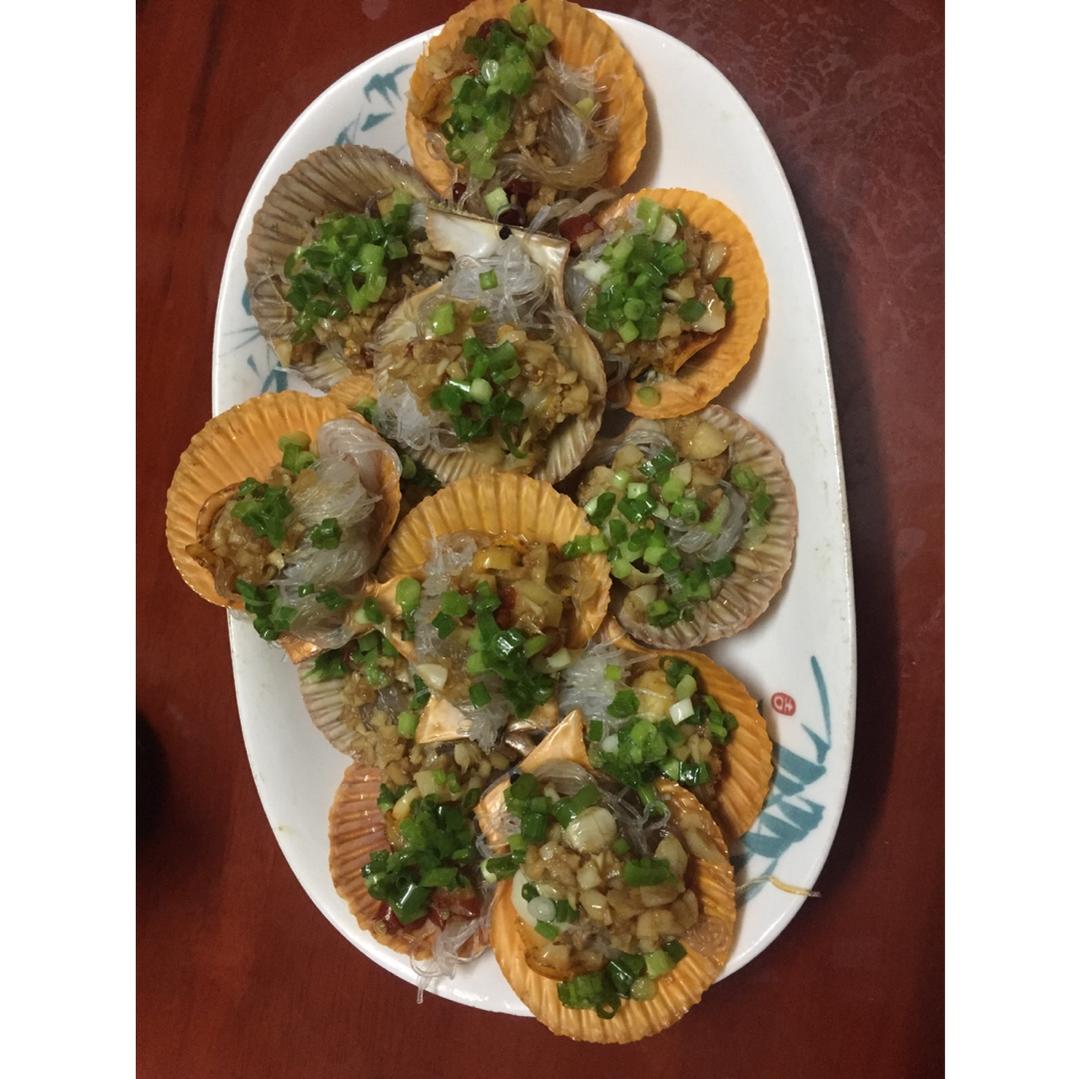 蒜蓉粉丝蒸扇贝