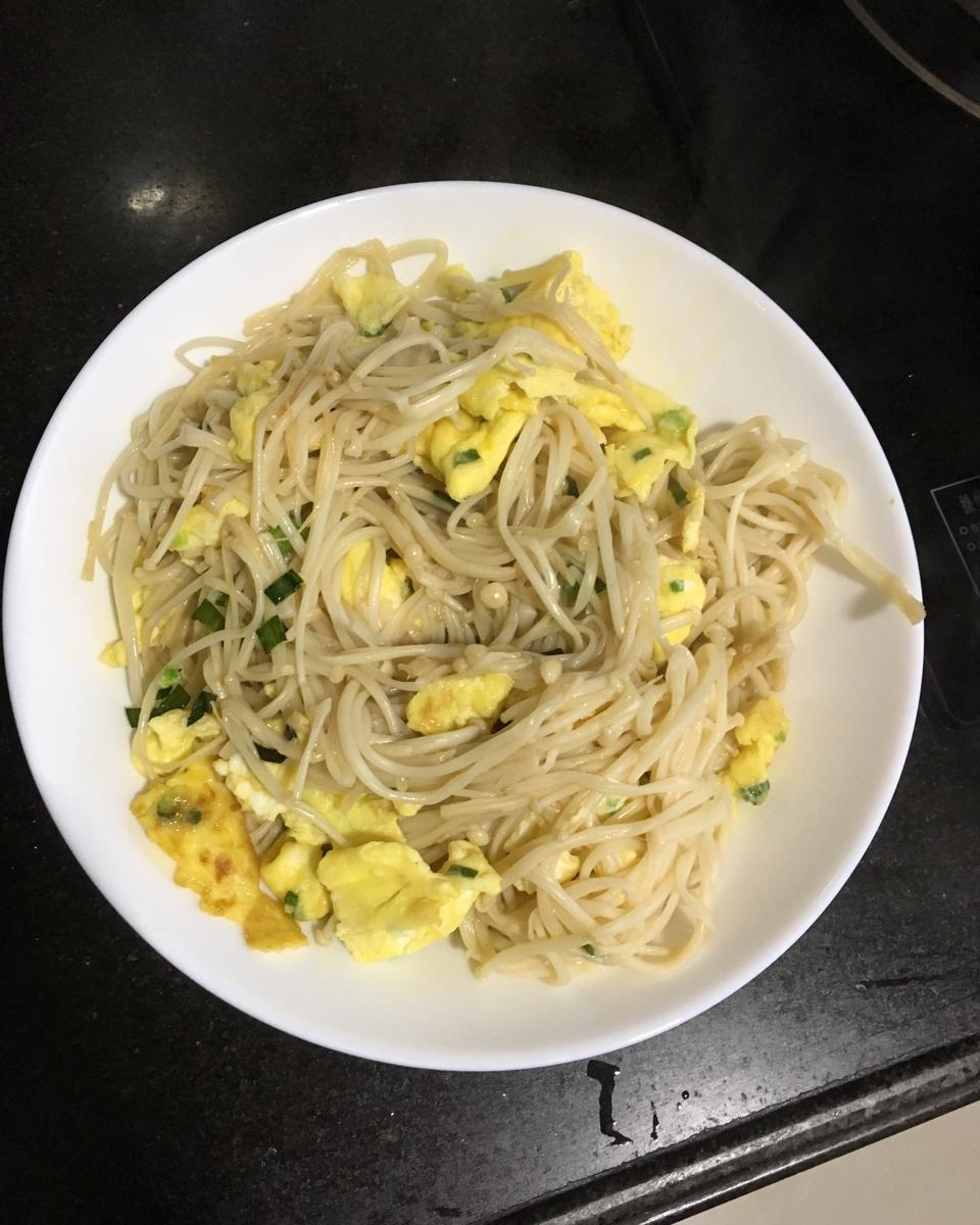 金针菇炒蛋