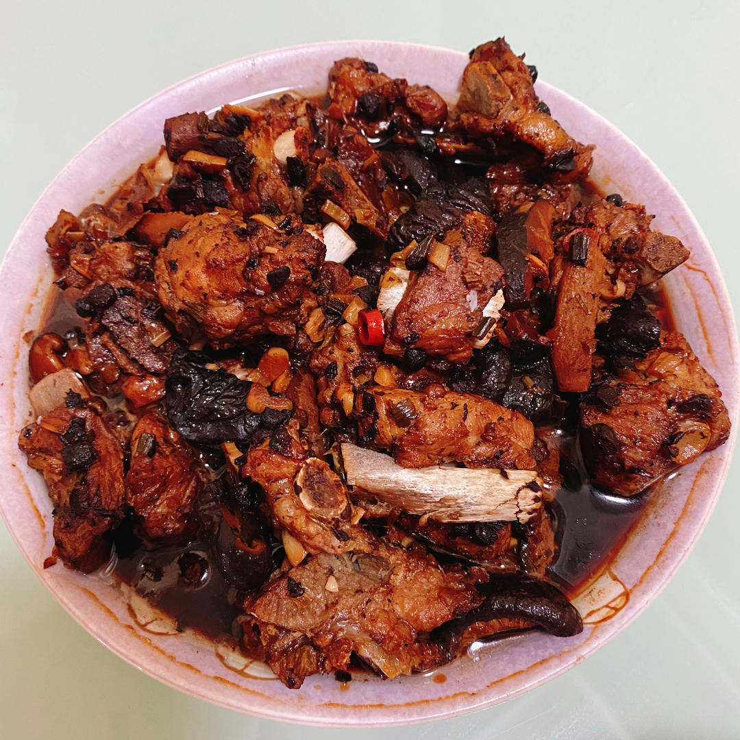 厨师长教你：“香菇豆豉蒸排骨”的家常做法，味道很赞