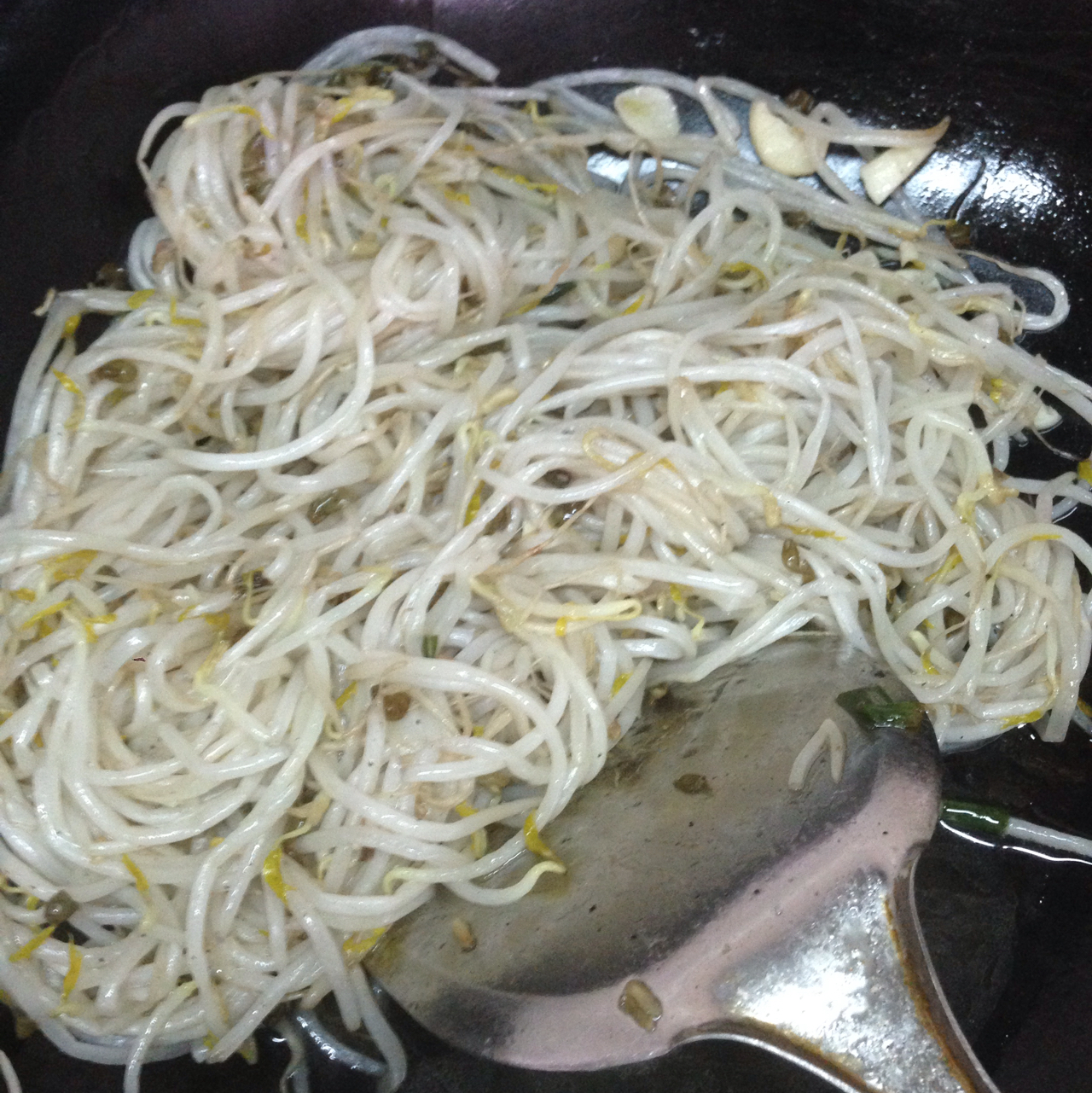 醋溜绿豆芽