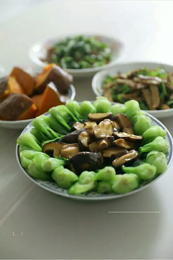 香菇小青菜