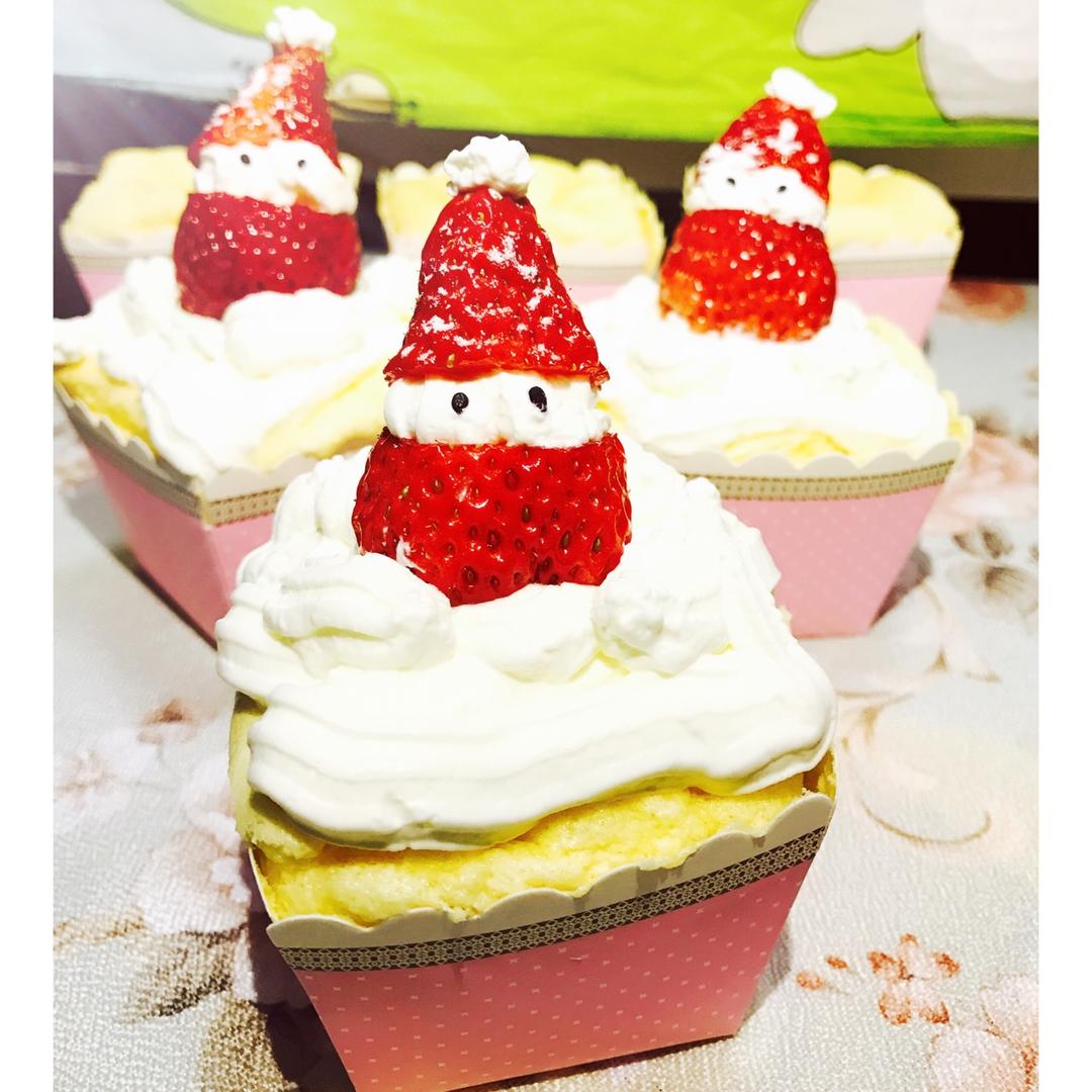 【圣诞款】草莓纸杯蛋糕