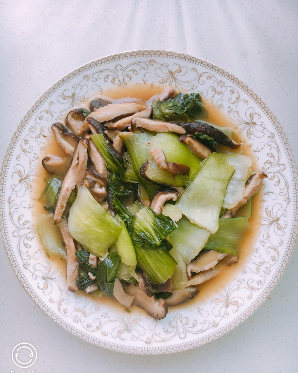 老丁的私房菜-香菇炒油菜