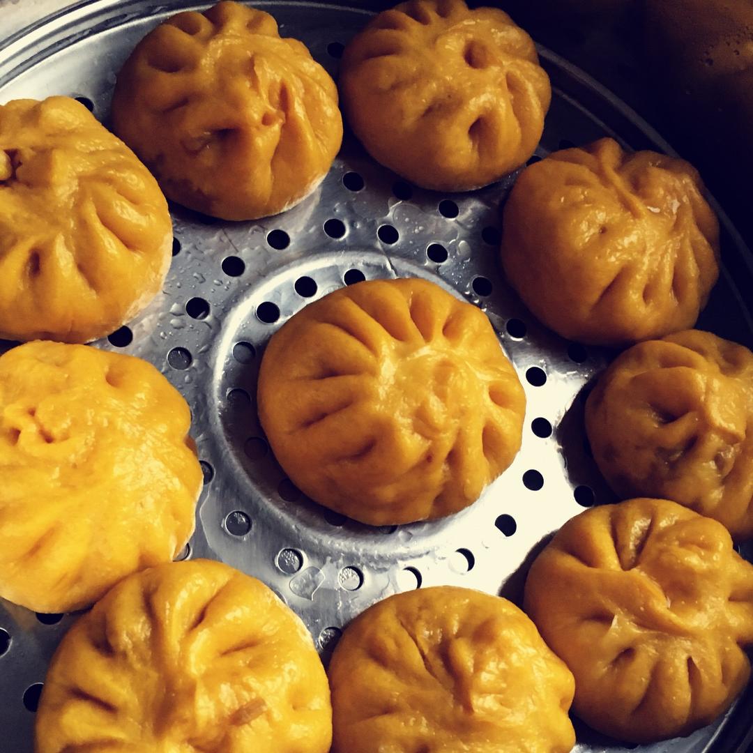 洋葱酱肉丁包子