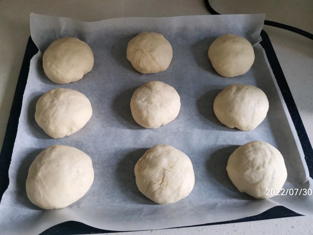 拉丝超棒的‖奶香小餐包