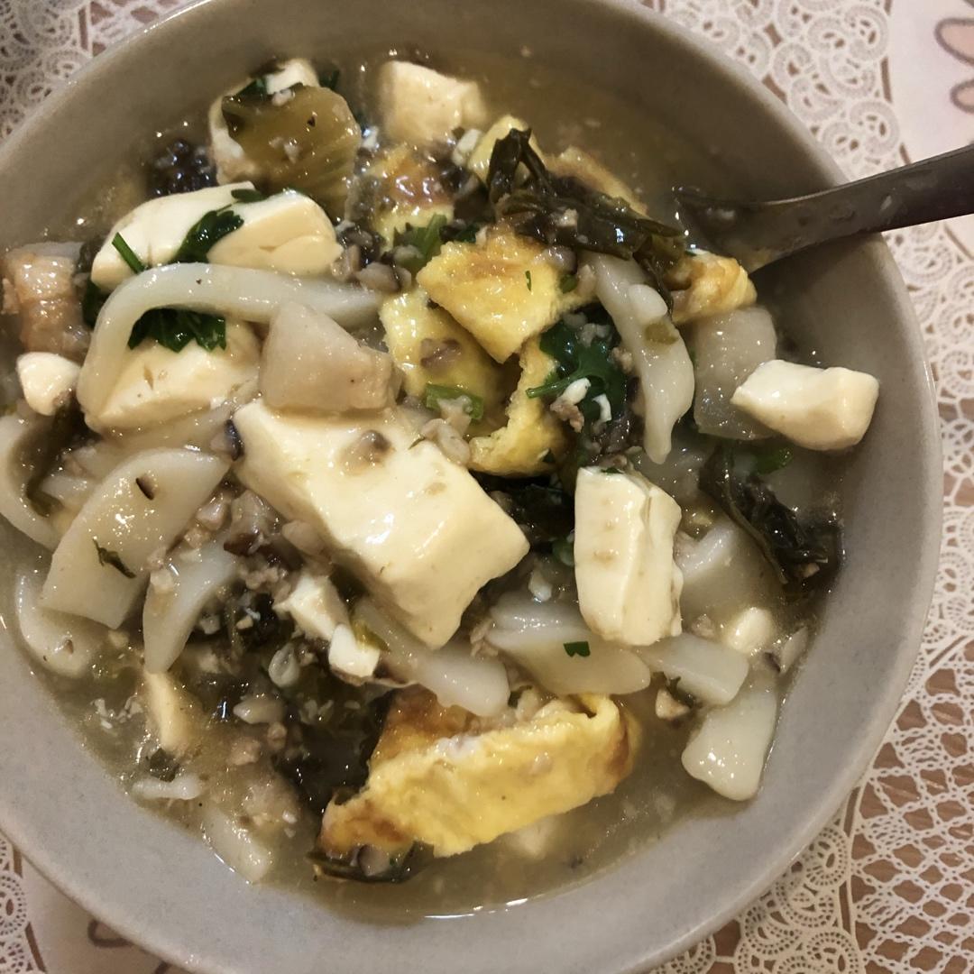 嵊州炒年糕（雪菜豆腐汤年糕）