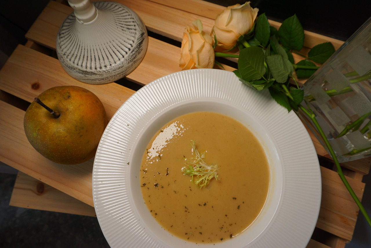雪梨培根土豆浓汤-最适合夏天的超丝滑浓汤的做法
