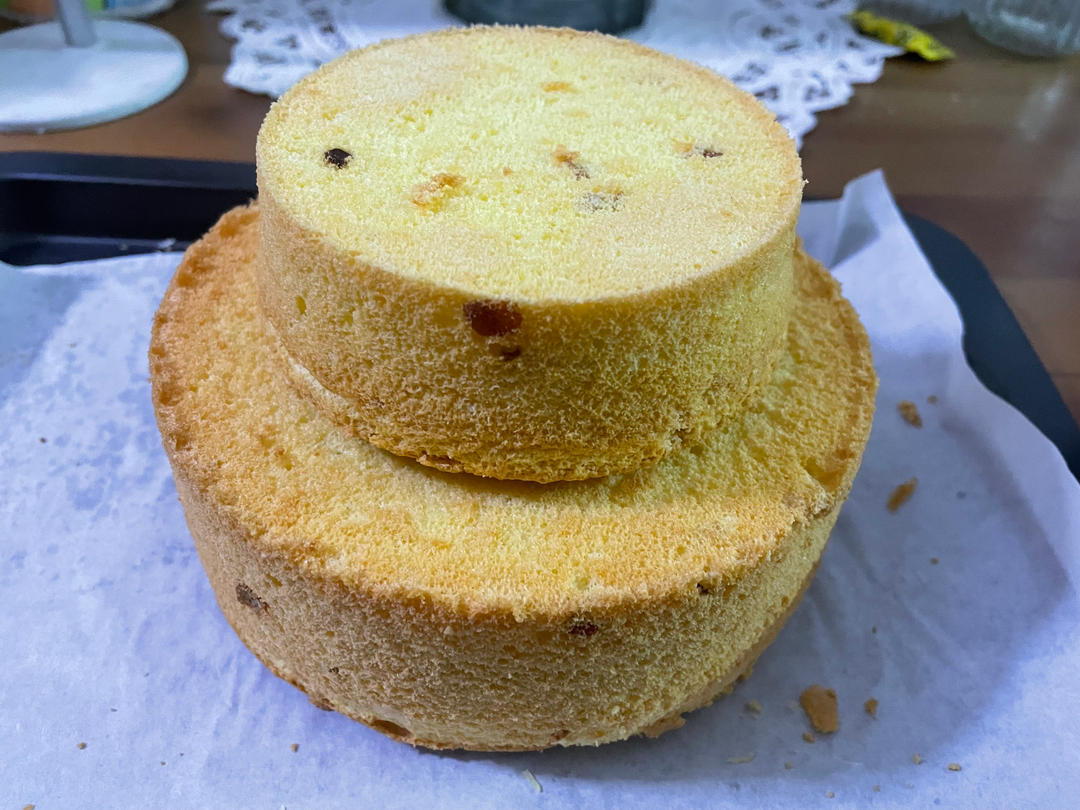 六寸戚风蛋糕