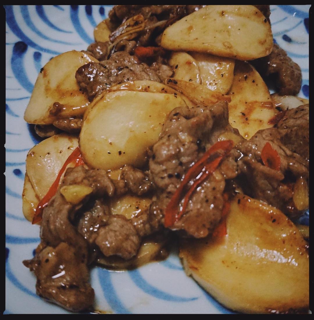 黑椒汁杏鲍菇炒牛肉