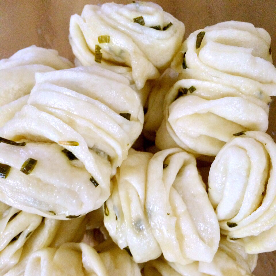 小花卷（详细步骤图）