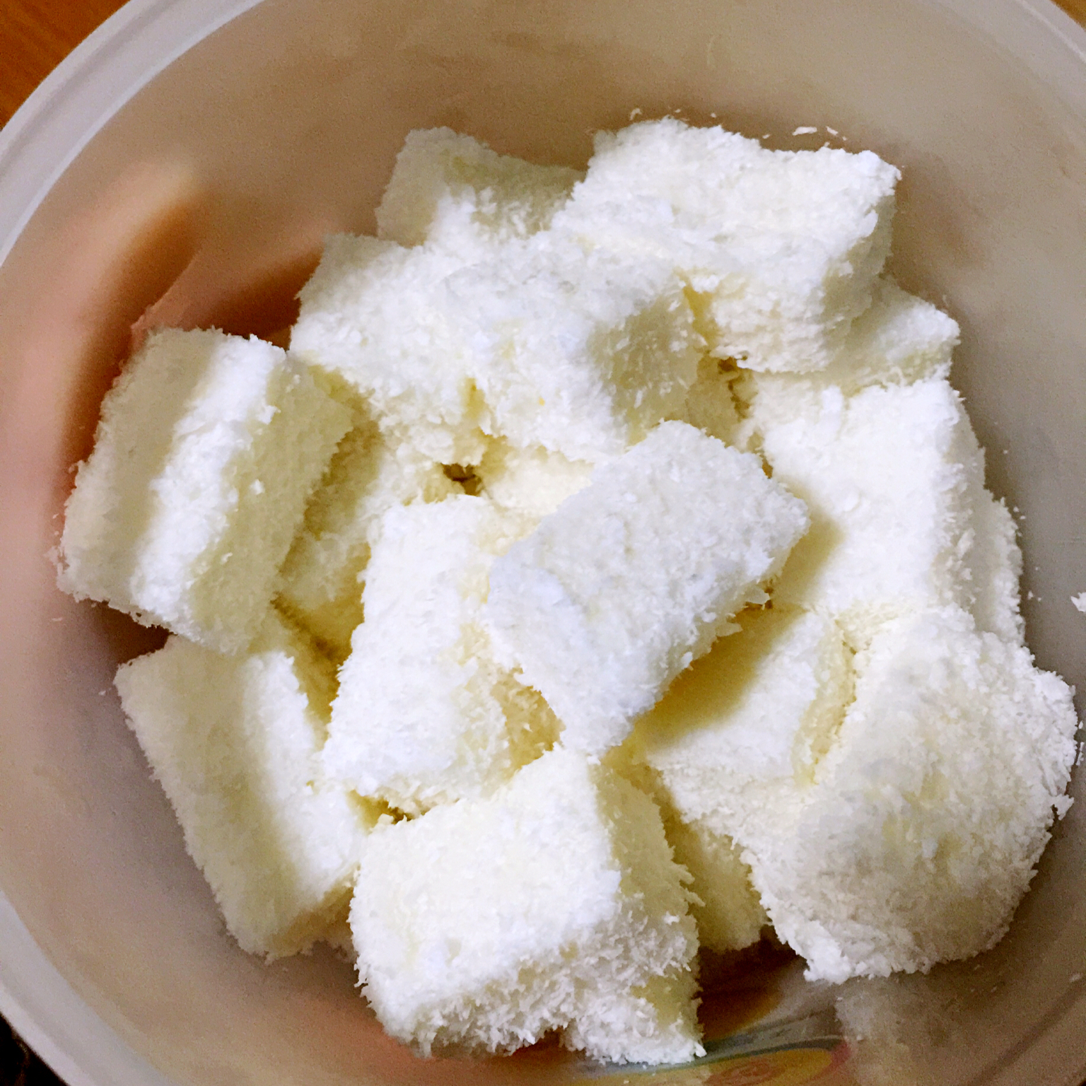 椰丝牛奶小方--椰浆版