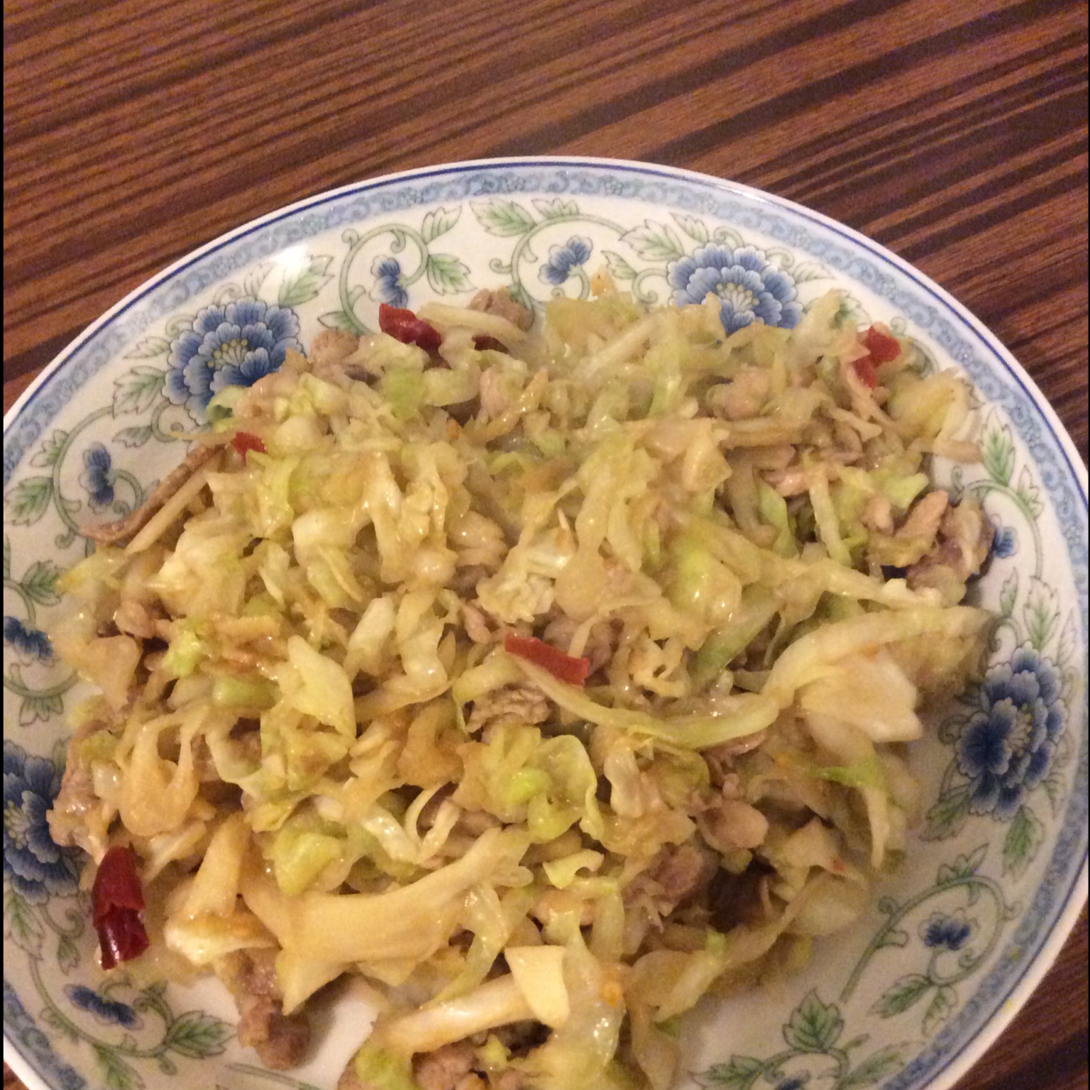 阿婆手撕包菜