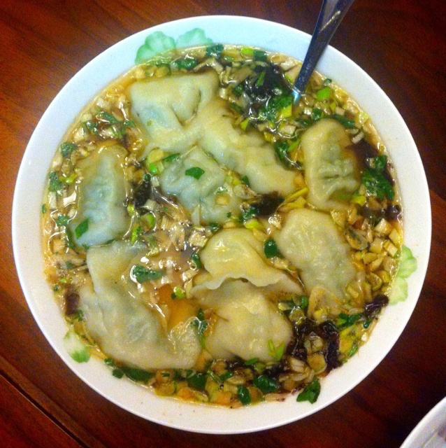 酸汤水饺