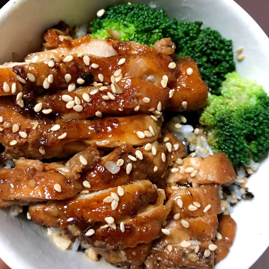 照烧鸡腿饭