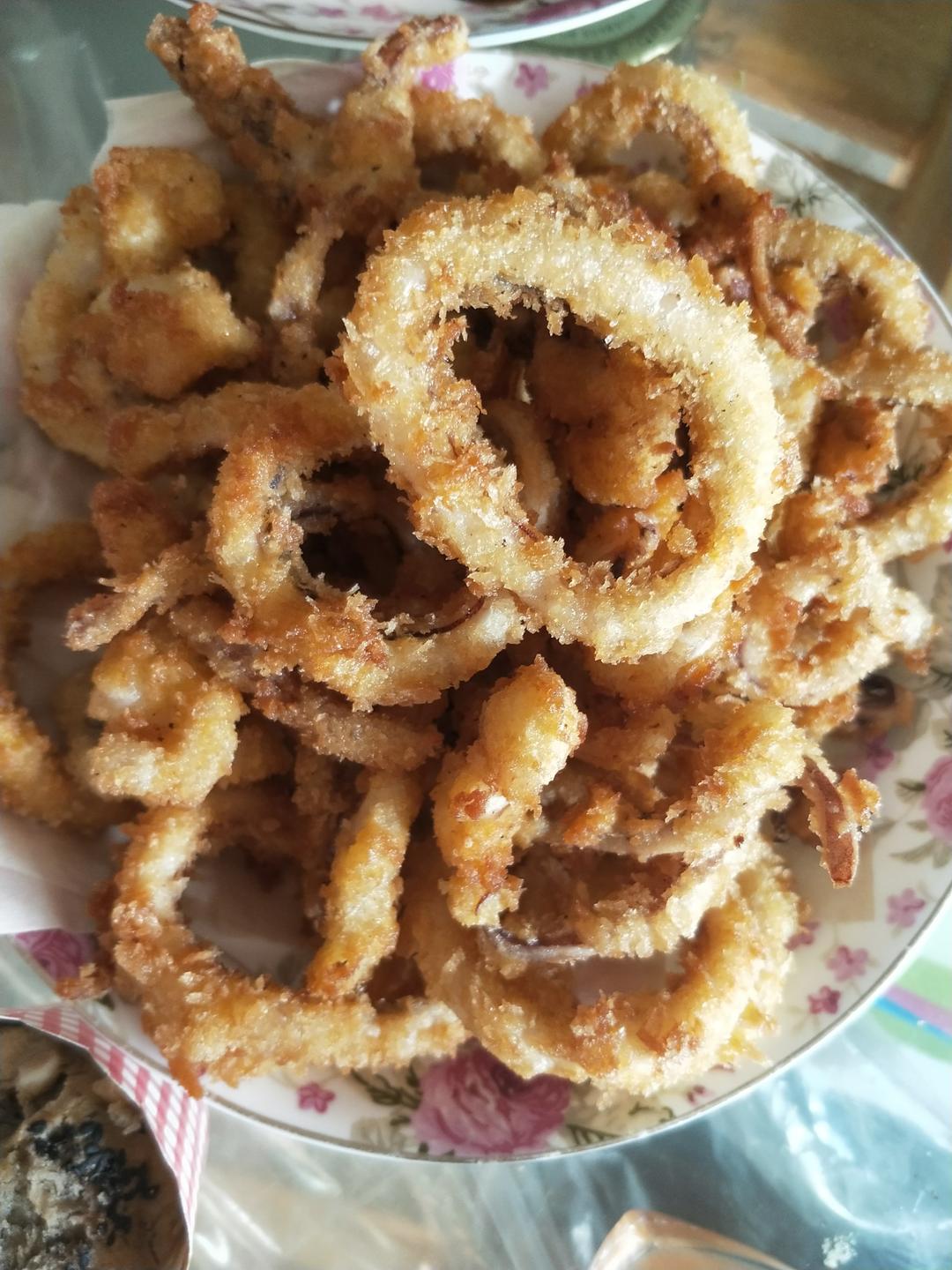 酥炸鱿鱼圈——好吃到停不了口