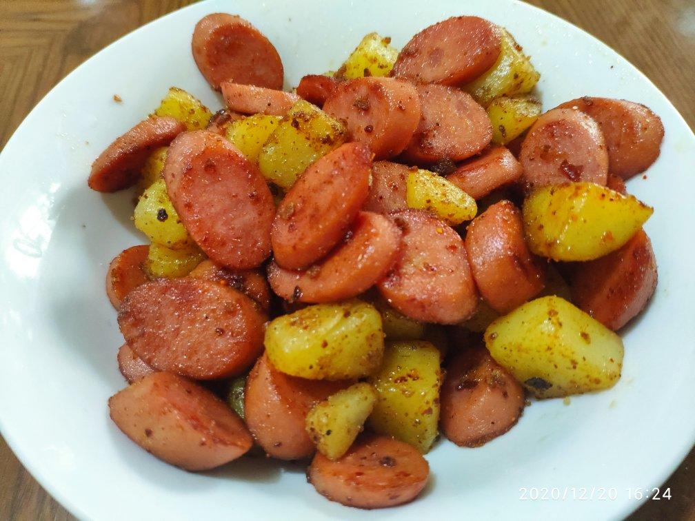 香辣孜然火腿土豆丁