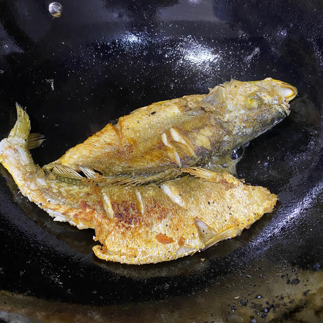 🐟香煎黄花鱼（外焦里嫩技巧）