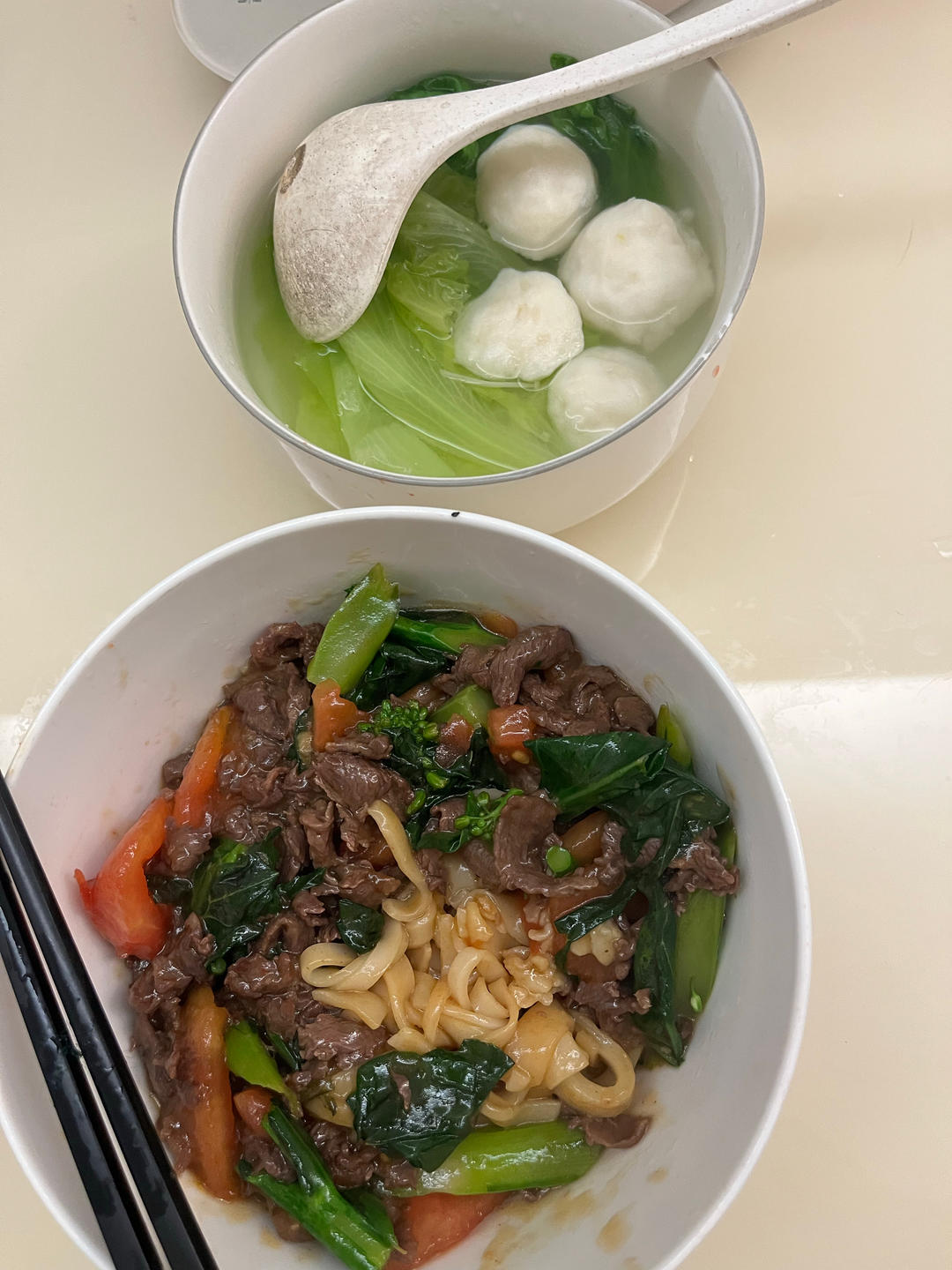 湿炒牛肉粿条的做法