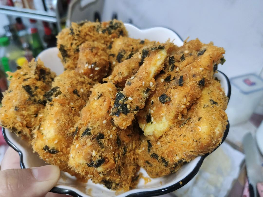 朋友都说比鲍师傅好吃的海苔肉松小贝