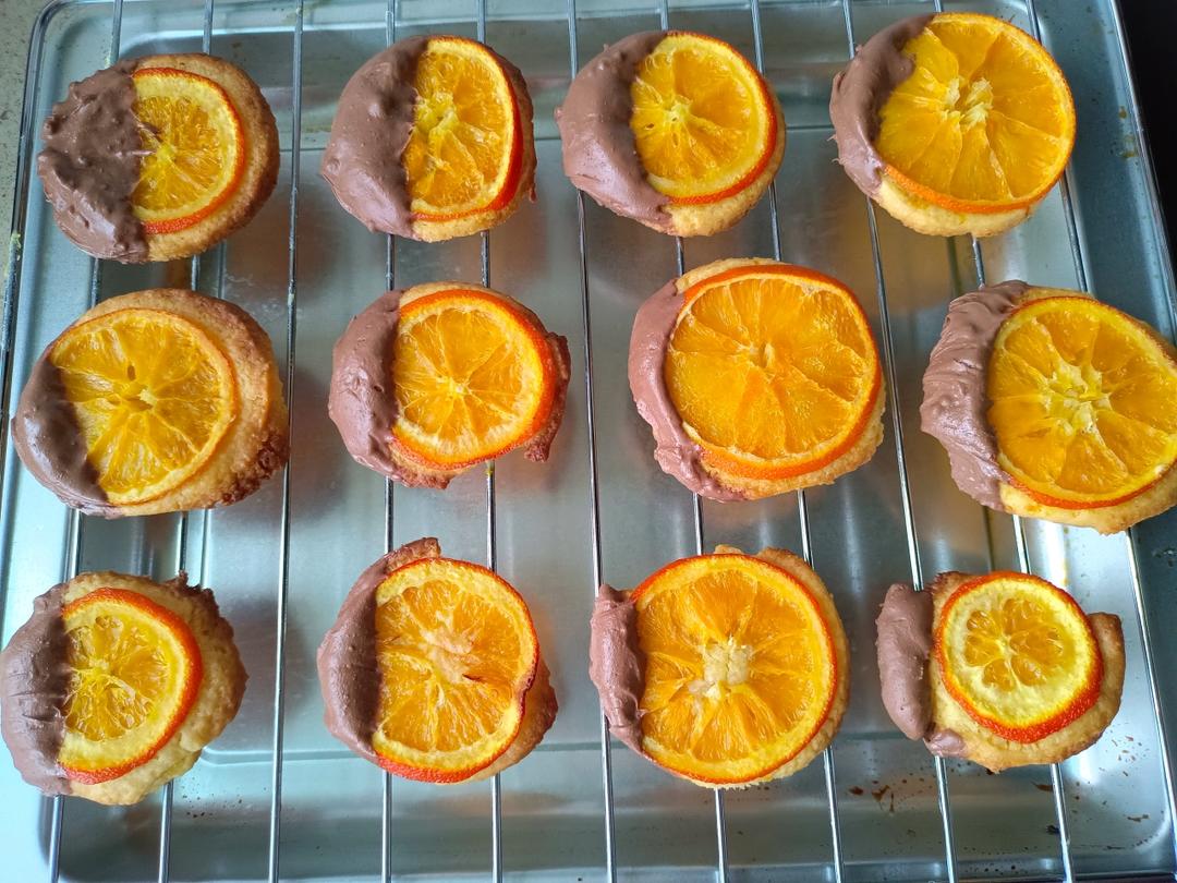 🍊橙意满满超高颜值的巧克力橙子饼干🍪
