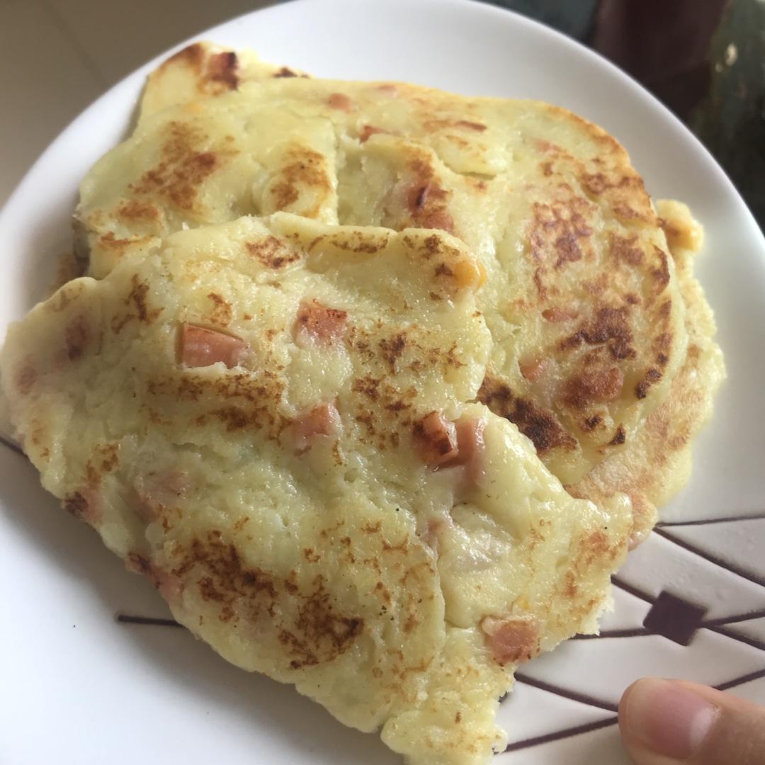 不加一滴水，外酥里嫩的香煎土豆饼❗️