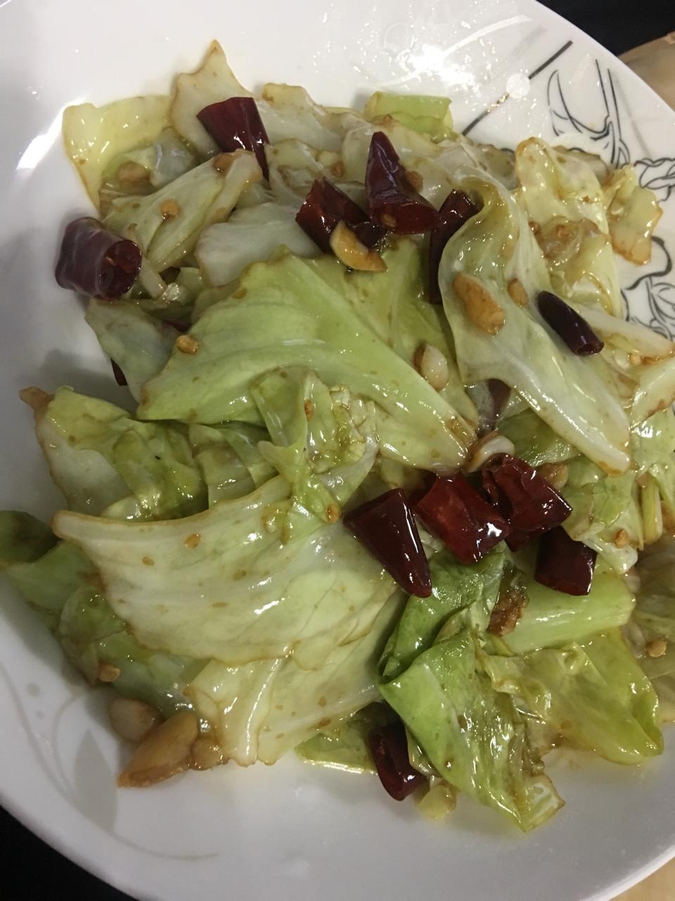 手撕包菜的入味烧法