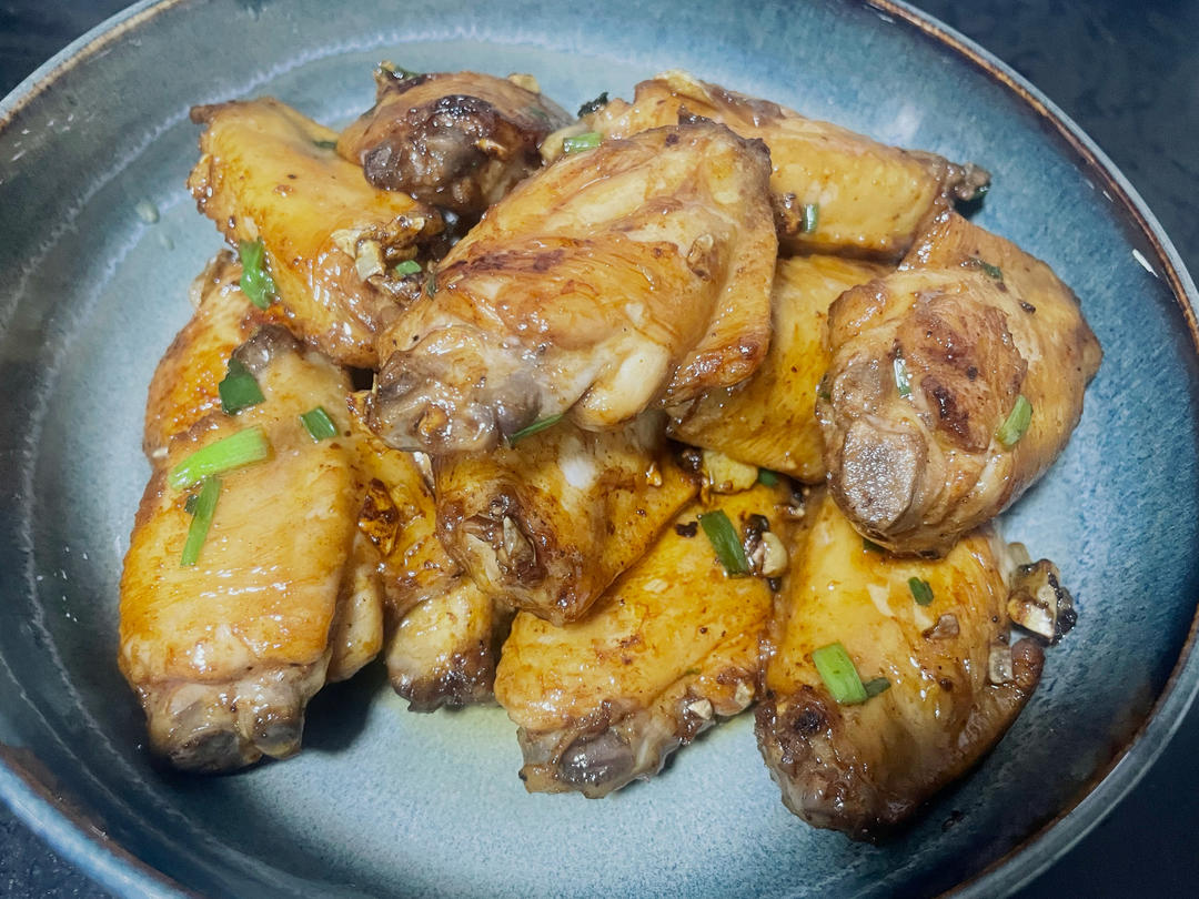 蒜香鸡翅｜孩子们的最爱
