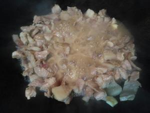 温泉蛋猪肉盖饭的做法 步骤8