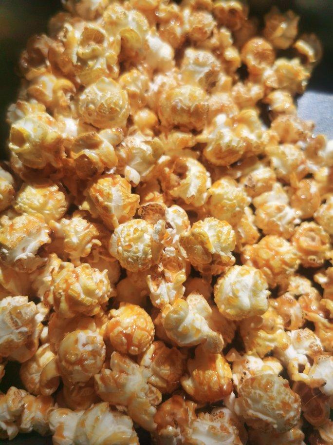 一招搞定小朋友的黄油焦糖爆米花，简单又好吃
