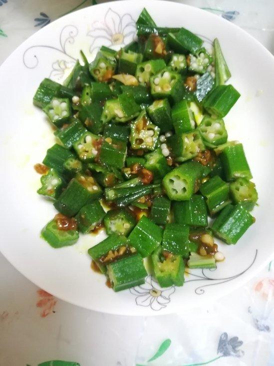秋葵最好吃的做法，蒜香秋葵