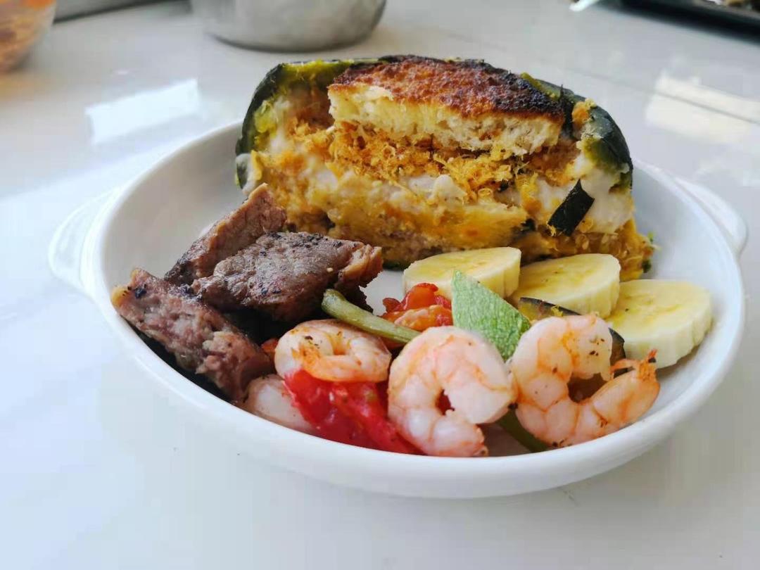 芝士什蔬虾仁贝贝南瓜碗