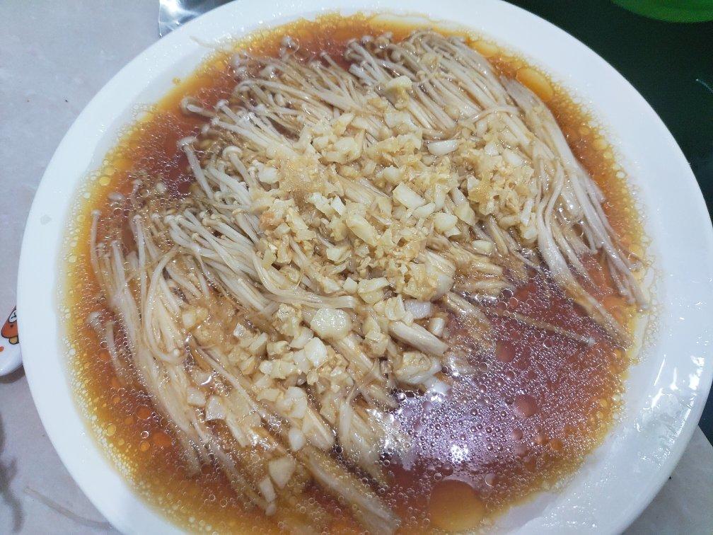 蒜蓉蒸金针菇